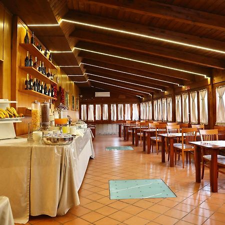 Hotel Max Aversa Zewnętrze zdjęcie