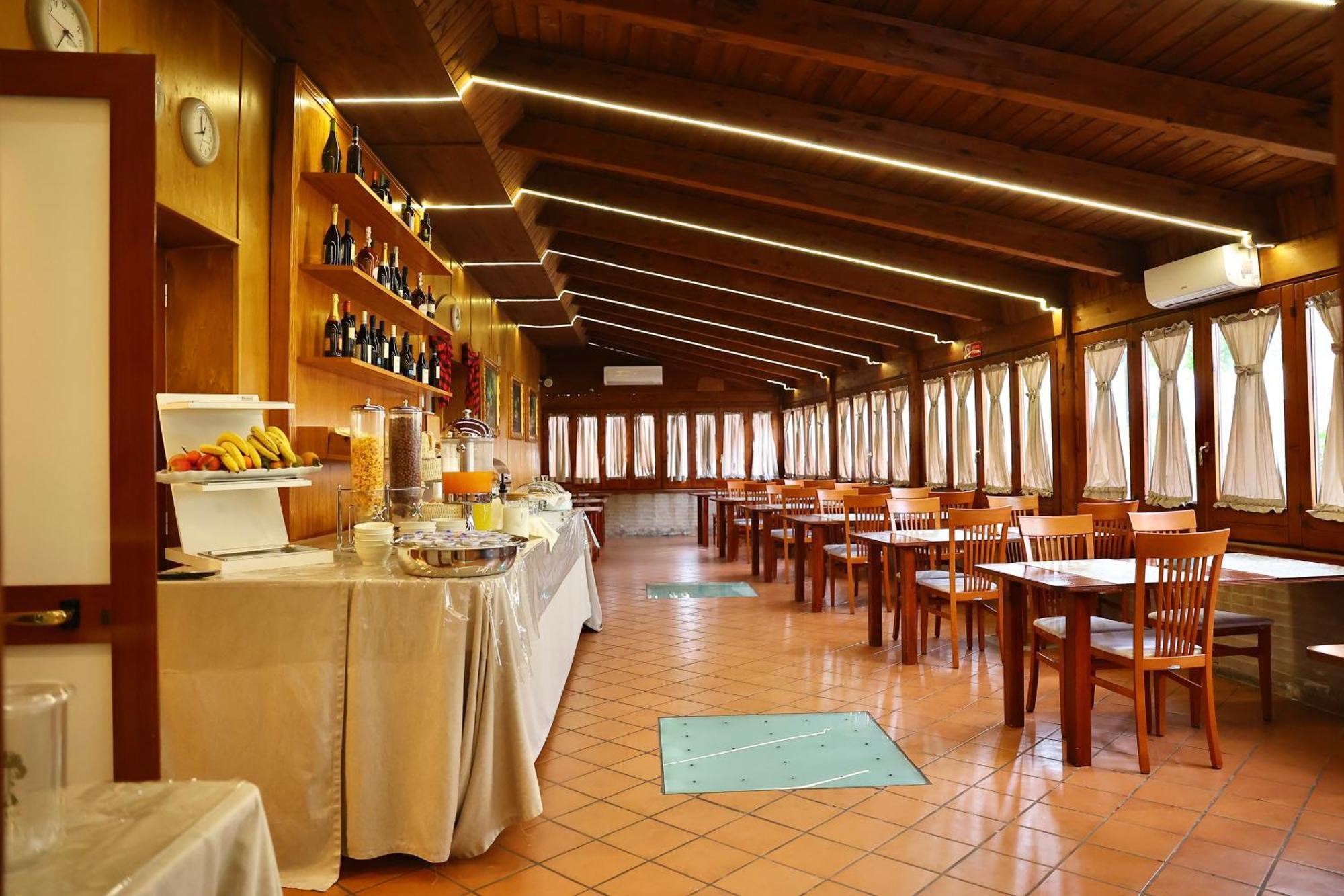 Hotel Max Aversa Zewnętrze zdjęcie